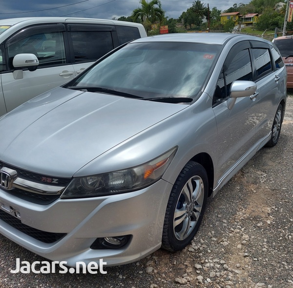 Honda Stream 1,8L 2012-3