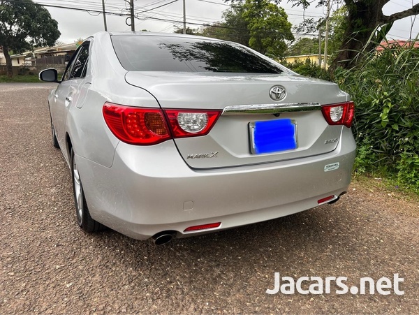 Toyota Mark X 2,5L 2012-3