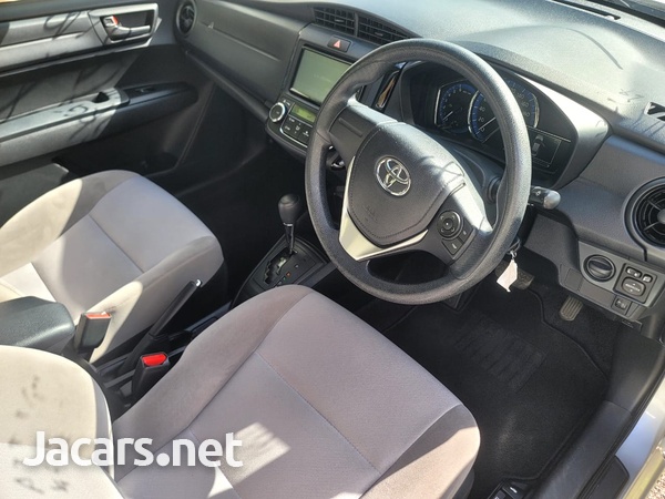 Toyota Axio 1,5L 2016-3