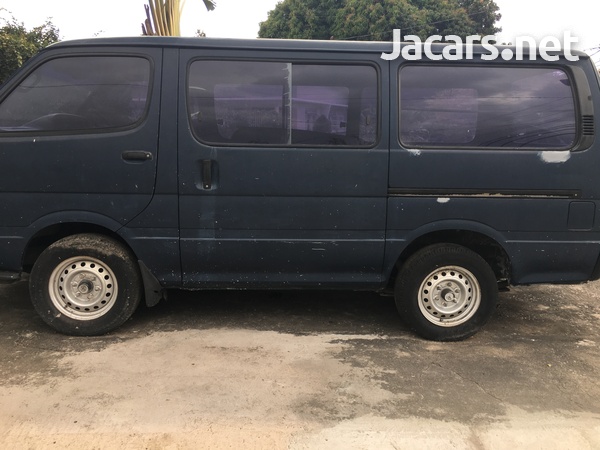 Toyota Hiace 1998-3