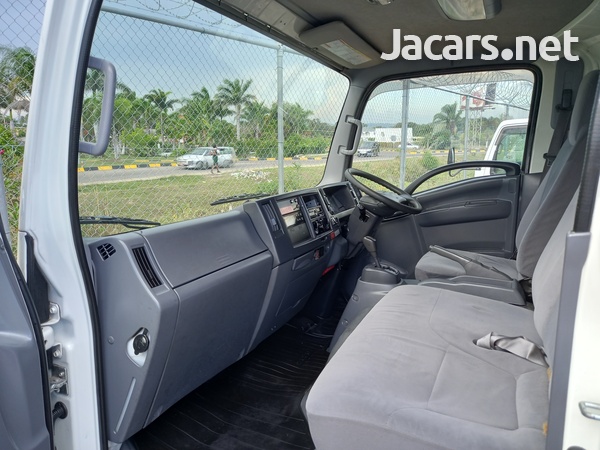 2017 Isuzu Elf Refrigerated/Freezer Truck-3