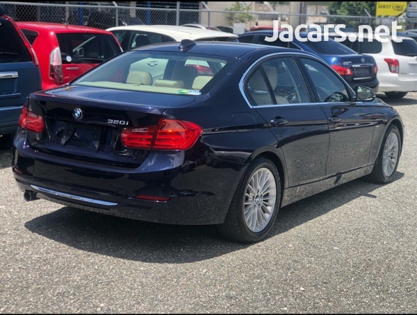 BMW 3-Series 2,0L 2014