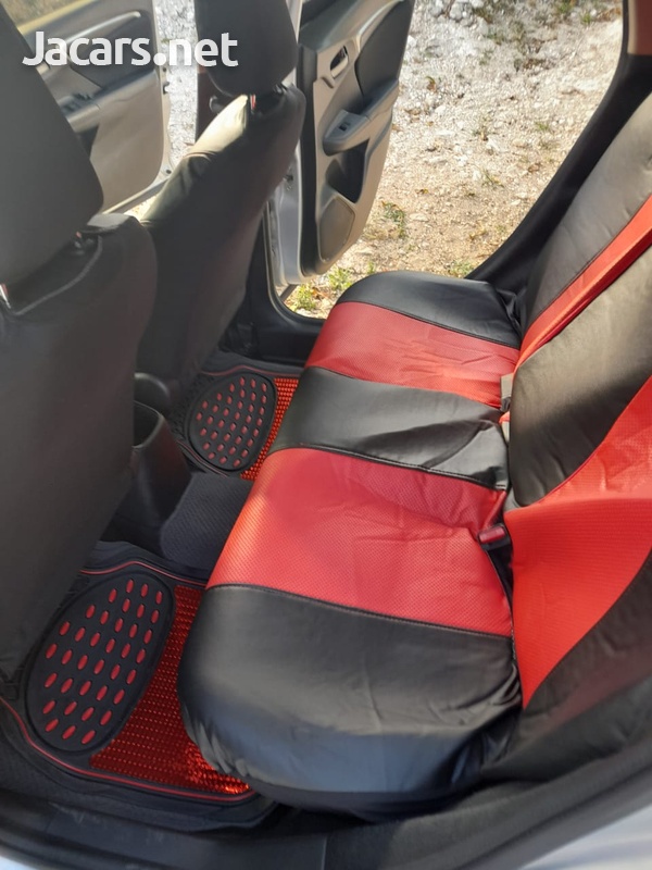 Honda Fit 1,3L 2015-7