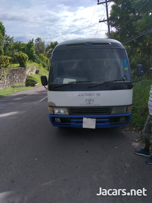 Toyota Coaster Bus-6