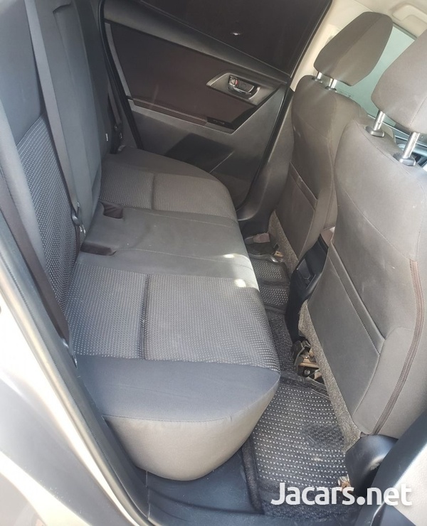Toyota AURIS 1,8L 2012-13