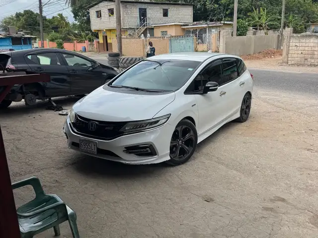 Honda Jade