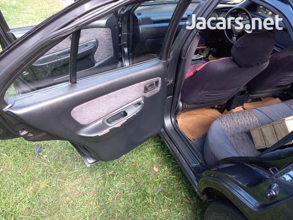 Nissan B14 1,6L 1994-7