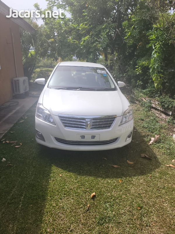 Toyota Premio 1,8L 2015-2