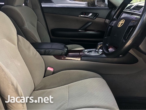 Toyota Mark X 2,5L 2009-9