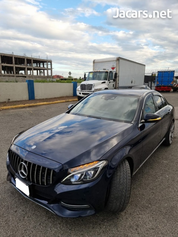 Mercedes-Benz C-Class 2,0L 2015-1