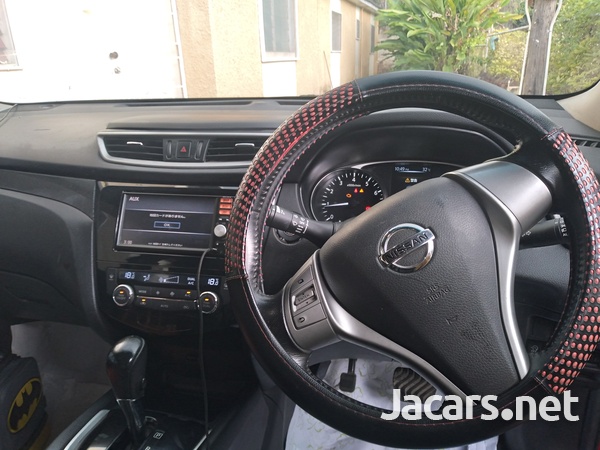 Nissan X-Trail 2,0L 2014-1