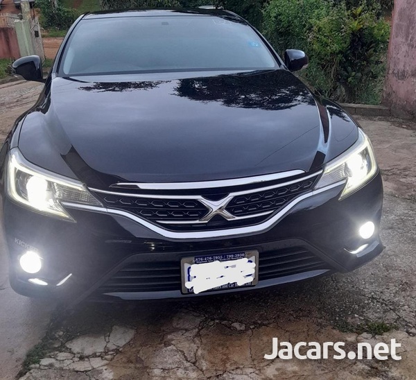 Toyota Mark X 2,5L 2015-1