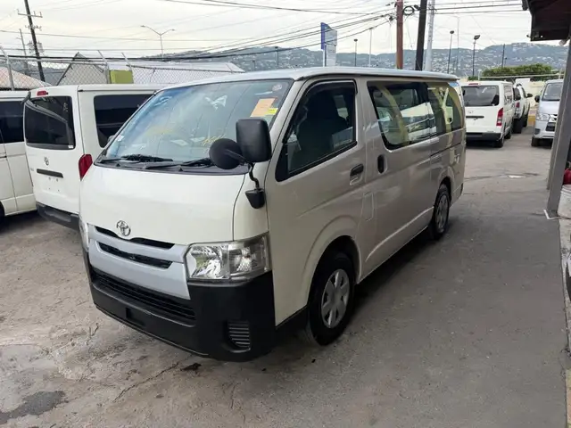 2018 Toyota Hiace, Kingston