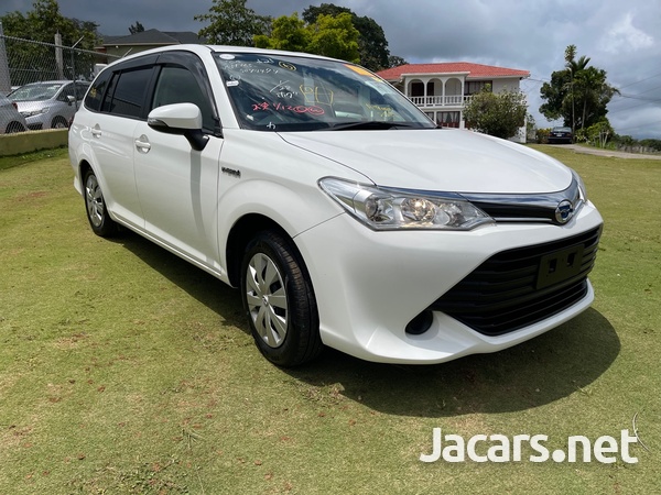 Toyota Fielder 1,5L 2016-2