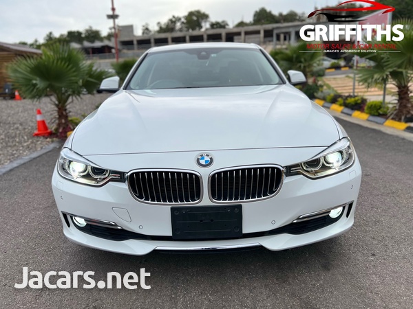 BMW 3-Series 2,0L 2014-1