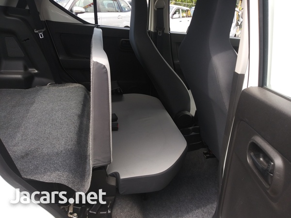 Suzuki Alto 0,7L 2019-10