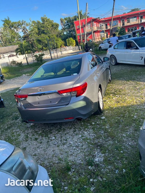Toyota Mark X 3,5L 2013-4