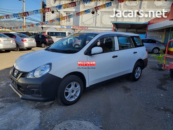 Nissan AD Wagon 1,5L 2017-3