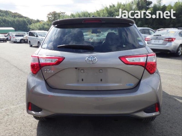 Toyota Vitz 1,3L 2017-8