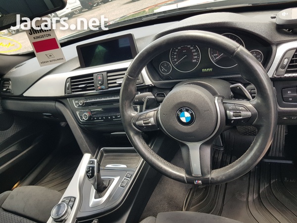 BMW 3-Series 2,0L 2014-8