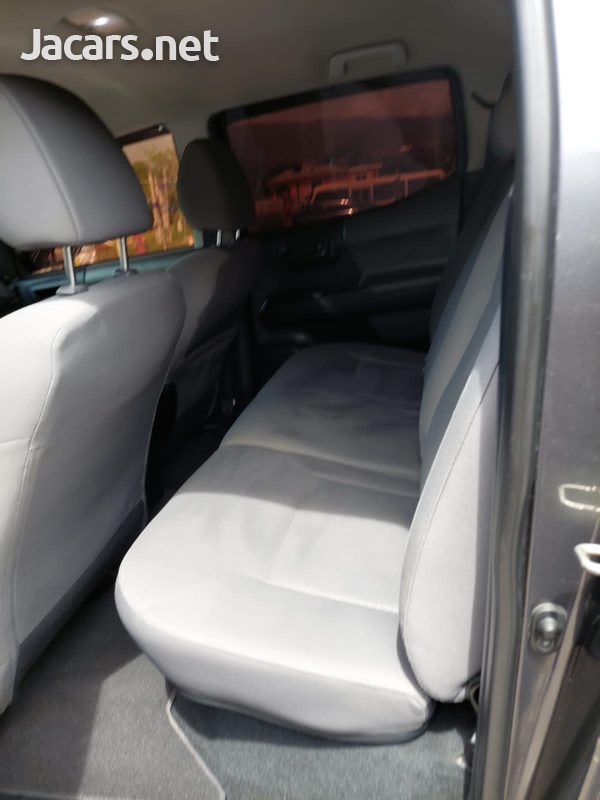 Toyota Tacoma 3,0L 2016-8