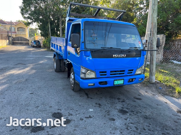 Isuzu wide cab 7tonn Elf tipper-8