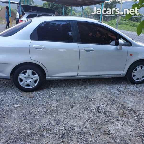 Honda Fit Aria 1,3L 2008-2