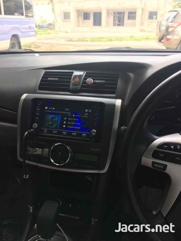 Toyota Allion 1,8L 2013-6