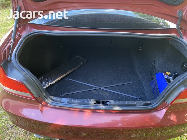 BMW 1-Series 0,7L 2011-6