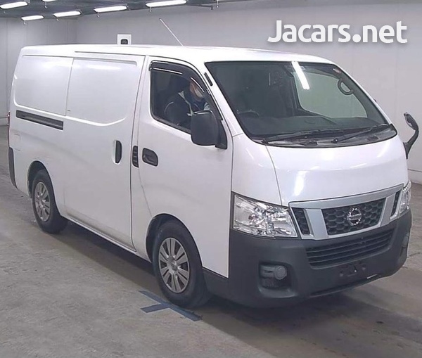 Nissan Caravan 2,0L 2015-1