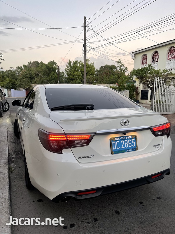 Toyota Mark X 2,5L 2018-7