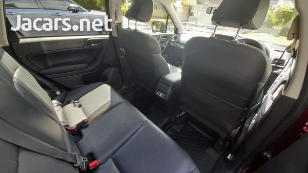 Subaru Forester 2,0L 2015-8