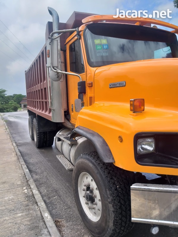 2000 International Paystar 5000 Dump Truck-5