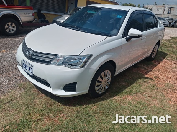 Toyota Axio 1,5L 2015-1