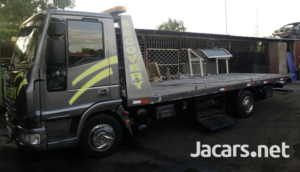2009 IVECO EuroCargo Tilt n Slide wrecker-2