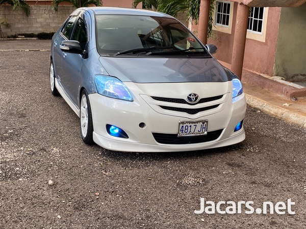 Toyota Belta 1,6L 2010-2