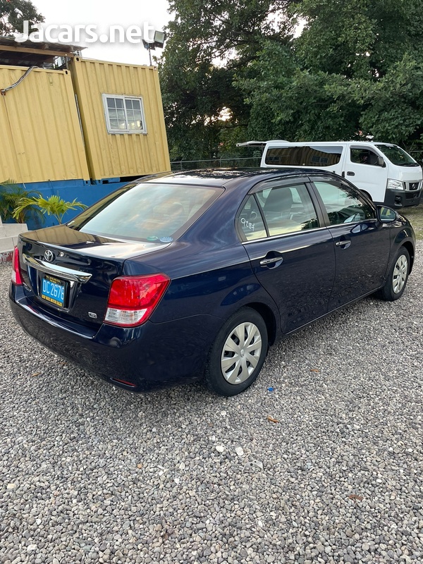 Toyota Axio 1,5L 2013-7