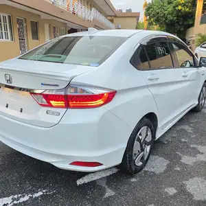Honda Grace