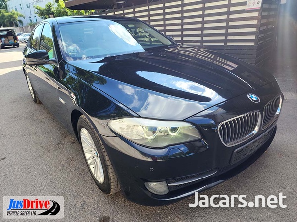 BMW 5-Series 2,0L 2013-1