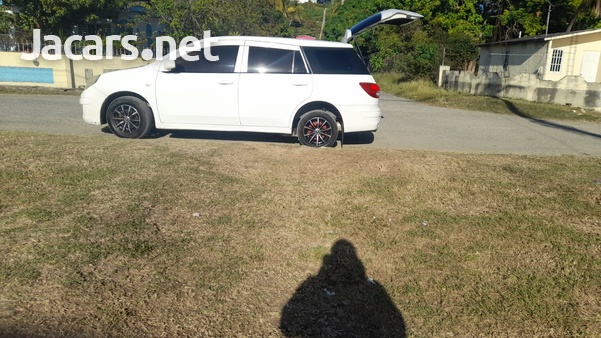 Nissan AD Wagon 1,6L 2013-1