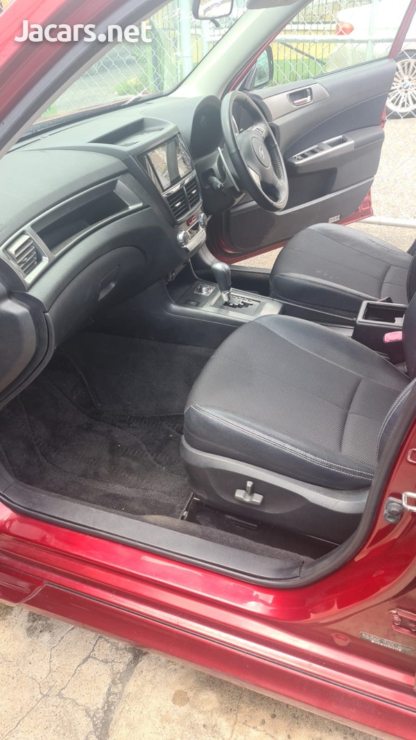 Subaru Exiga 1,8L 2013-8