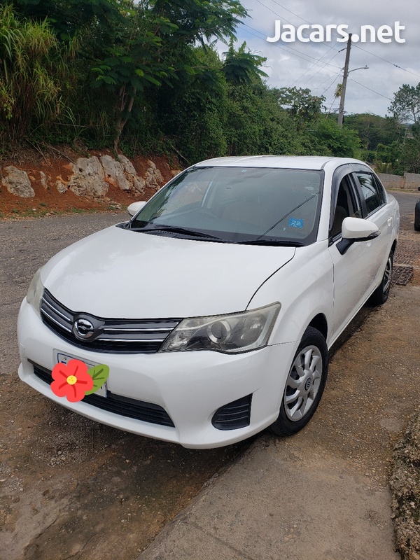 Toyota Axio 1,5L 2013-1