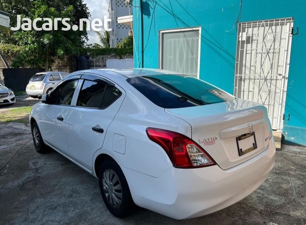 Nissan Latio 1,2L 2013-4