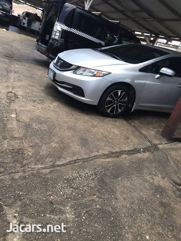 Honda Civic 1,8L 2015-3