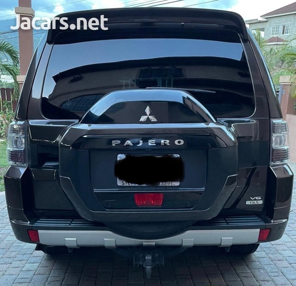 Mitsubishi Pajero 3,0L 2019