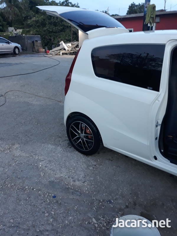 Daihatsu MIRA 0,7L 2013-8