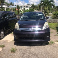 Toyota Isis 1,8L 2013 Toyota Isis 1,8L 2013