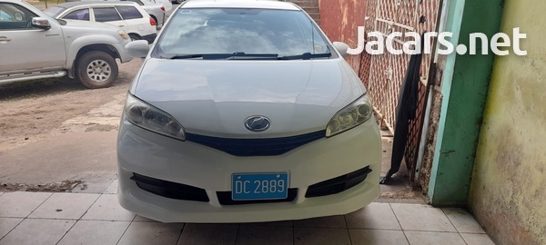 Toyota Wish 1,8L 2012-7