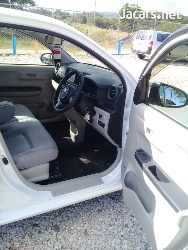 Toyota Passo 1,5L 2017-11