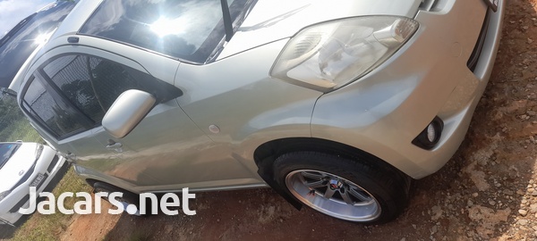 Toyota Passo 1,3L 2008-6